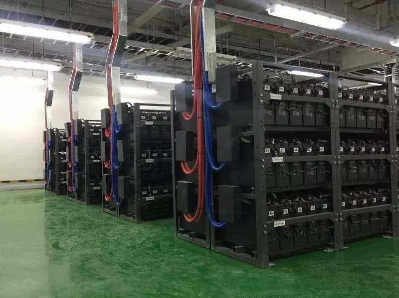 UPS電源出租，保障學(xué)校與醫(yī)院不間斷電力的關(guān)鍵解決方案